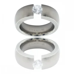 Bague Femme en Titane Ornée Zirconium PLICATA