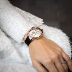 Belle Montre Femme Noir M. JOHN