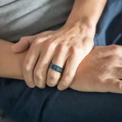 Coffret Bague Anneau Homme en Tungstène et Carbone