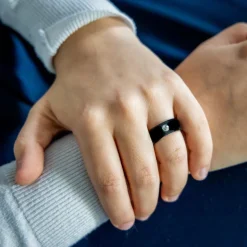 Coffret Bague Femme en Céramique Ornée Zirconium