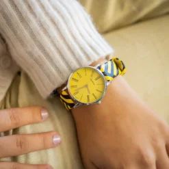 Eclatante Montre Femme Jaune CHTIME