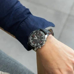 Jolie Montre pour Homme Noir GIORGIO