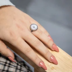 Magnifique Bague Femme Nacrée CALTHA