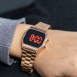 Montre Femme en Métal Rosé Digital CHTIME