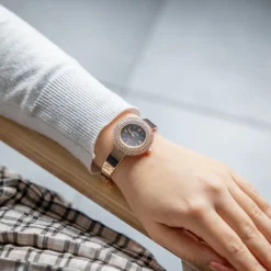 Montre Femme en Métal Rosé Strass GIORGIO