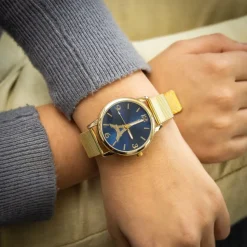 Montre Femme Fashion en Métal Tour Eiffel