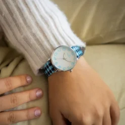 Montre pour Femme Couleur Bleu CHTIME