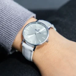 Montre Tendance pour Femme Fashion Blanc CHTIME