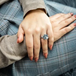 Très Belle Bague Femme Strass DAPHNEE