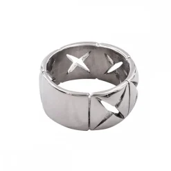 Votre Bague Femme en Acier Ornée Zirconium