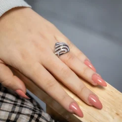 Votre Bague Femme Ornée Zirconium ARONIA