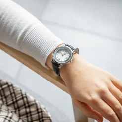 Votre Montre de Femme Noir GIORGIO